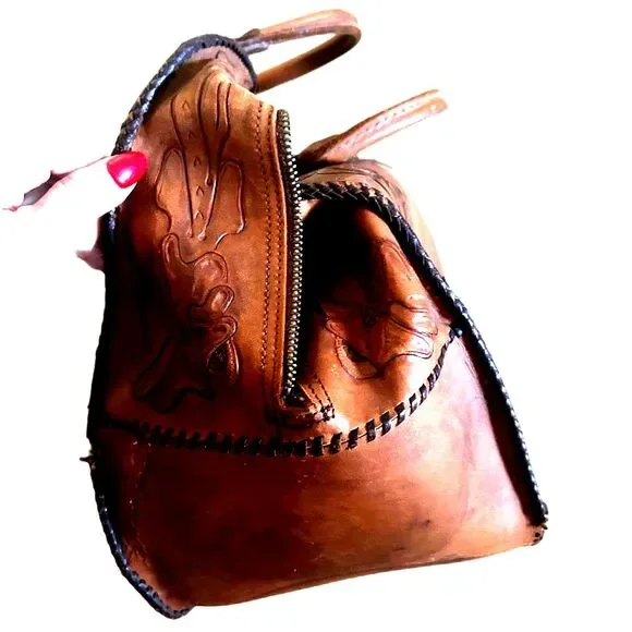 Vintage Etched Brown Tan Leather Embossed Handbag Bowling Bag Tote Bag Western - Picture 6 of 6